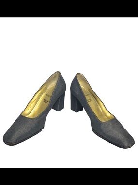 🌷 Bruno Magli🌷 Gray Block Heel Pumps 8B